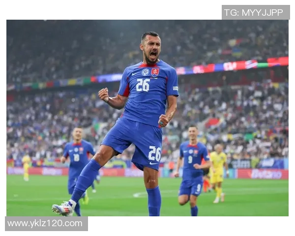 斯洛伐克足球现役明星球员盘点与成就分析